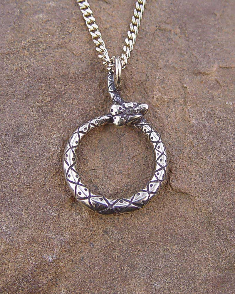 Snake Charm in silver