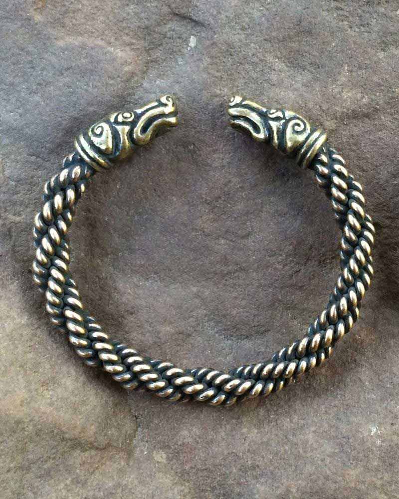 Hound Bracelet - Medium Braid